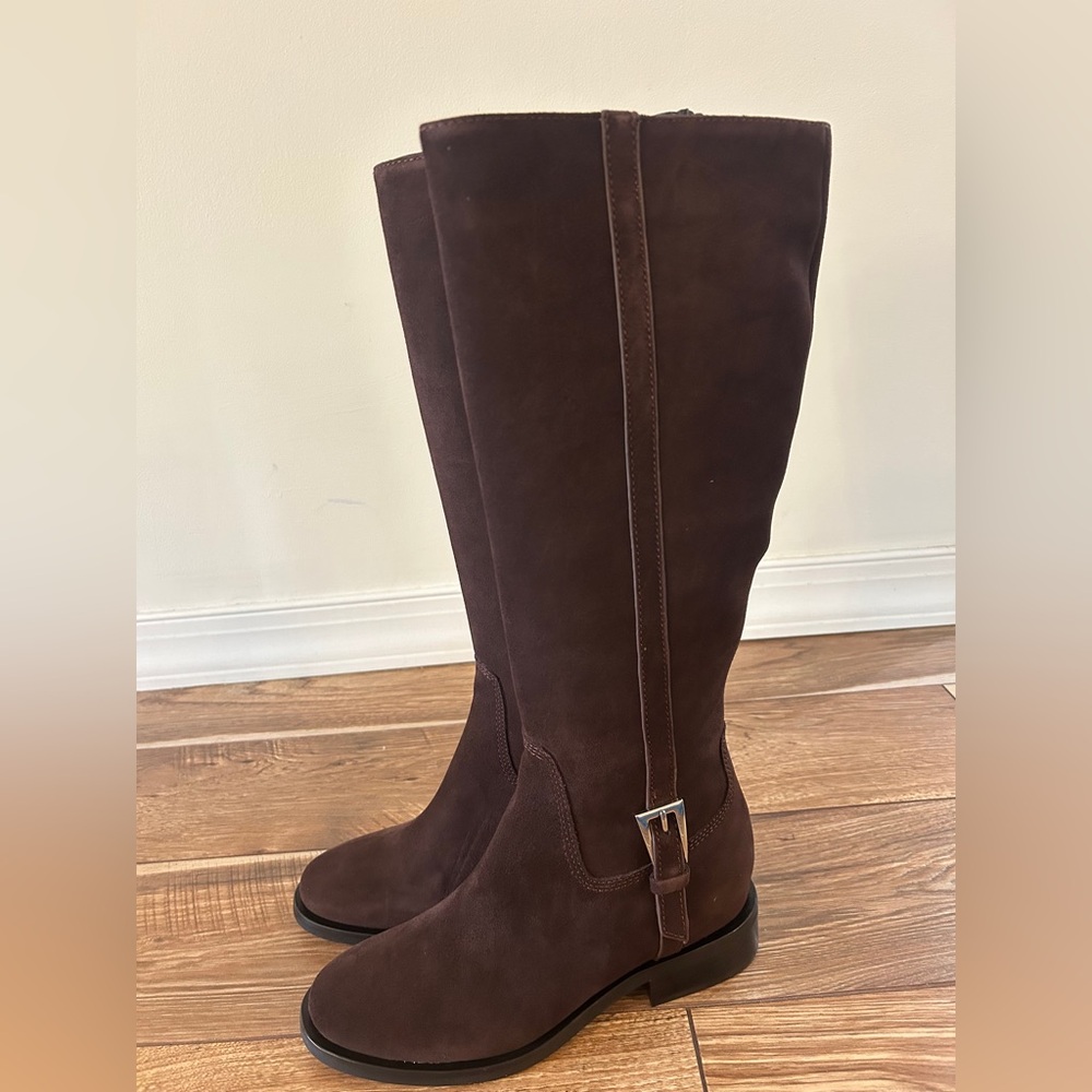 NEW WITH BOX Dolce Vita Kilian H20 Mahogany Suede Women's Boots in Size 9